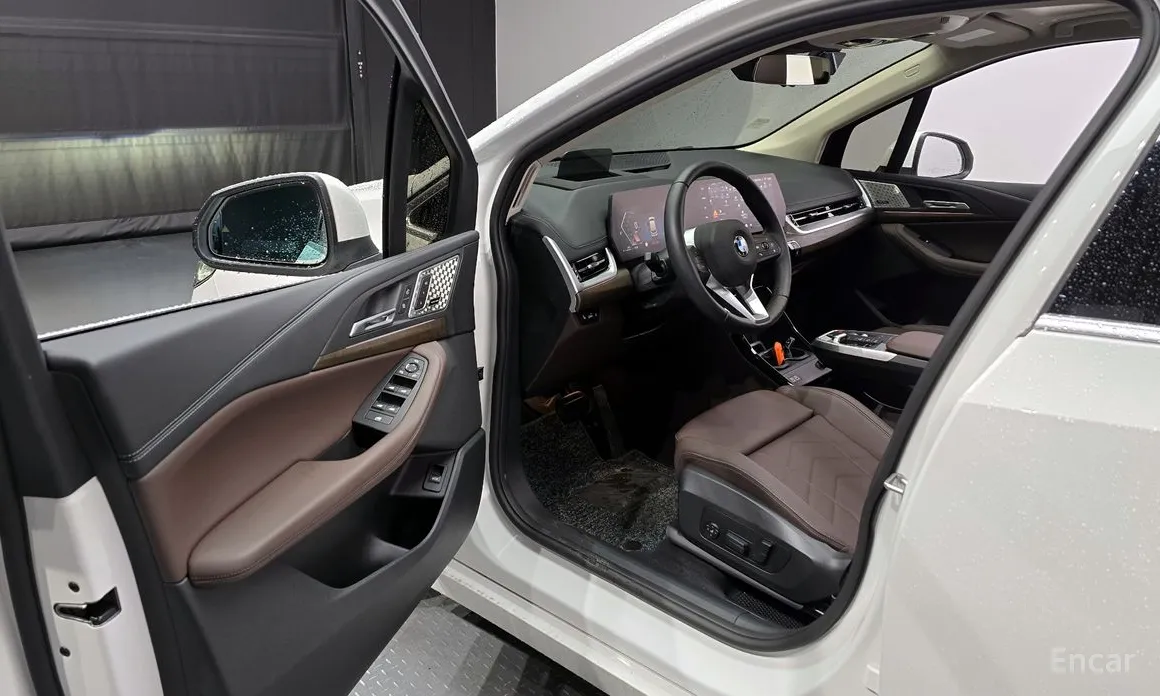 Фото 11 - BMW 2 Series