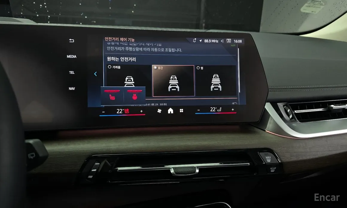 Фото 14 - BMW 2 Series