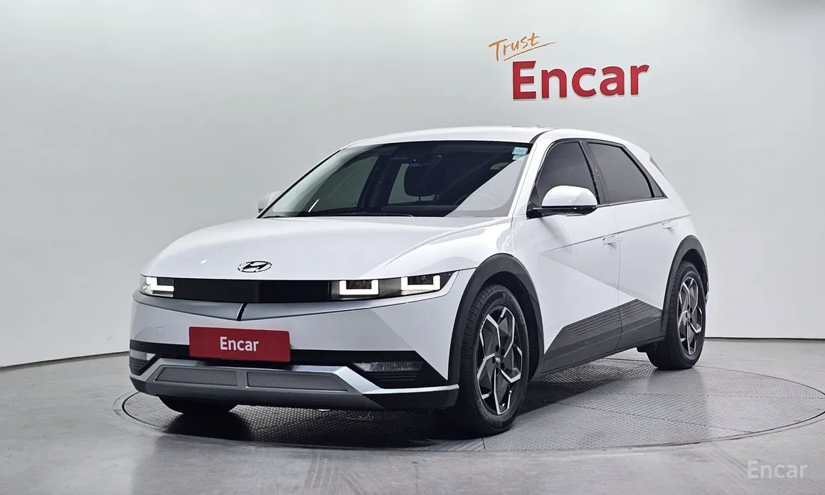 Фото 1 - Hyundai Ioniq 5