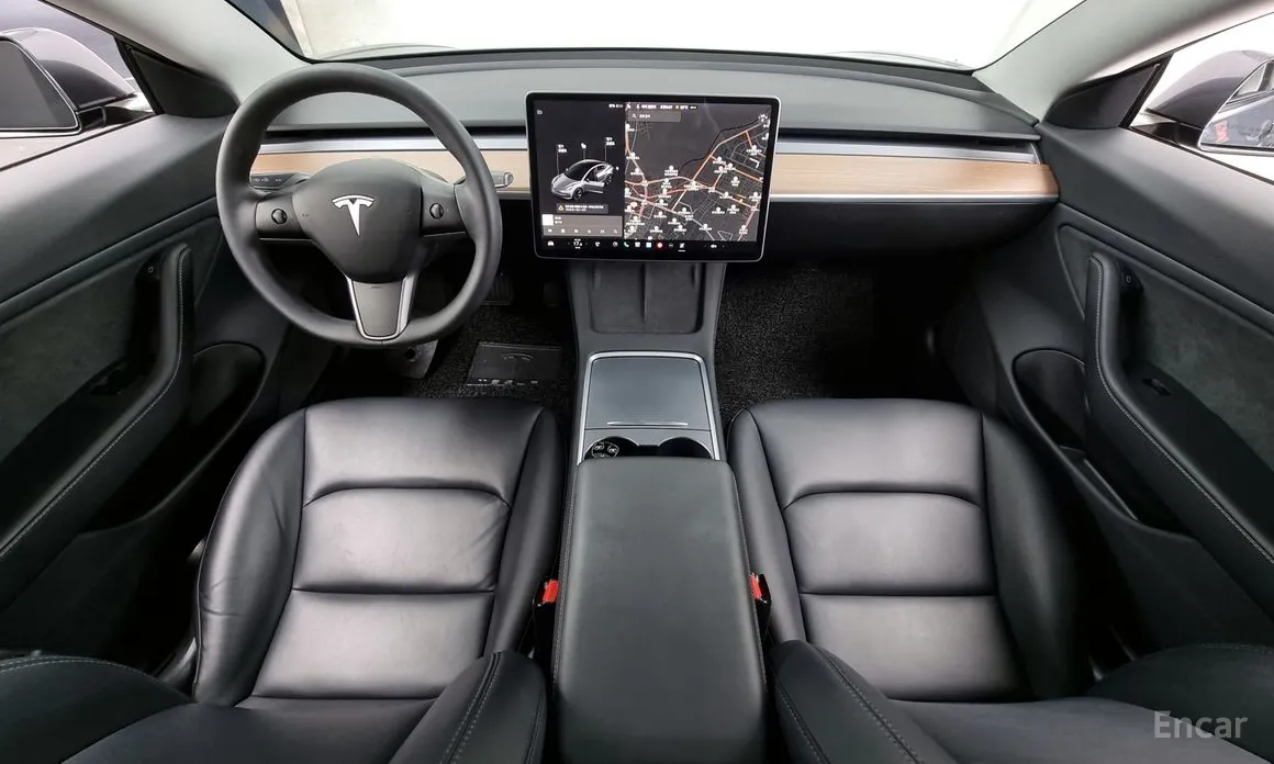 Фото 7 - Tesla Model 3