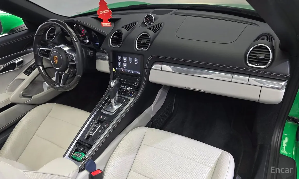 Фото 7 - Porsche 718