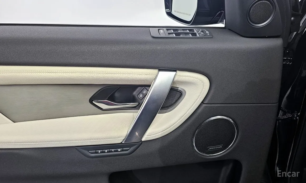 Фото 14 - Land Rover Discovery Sport