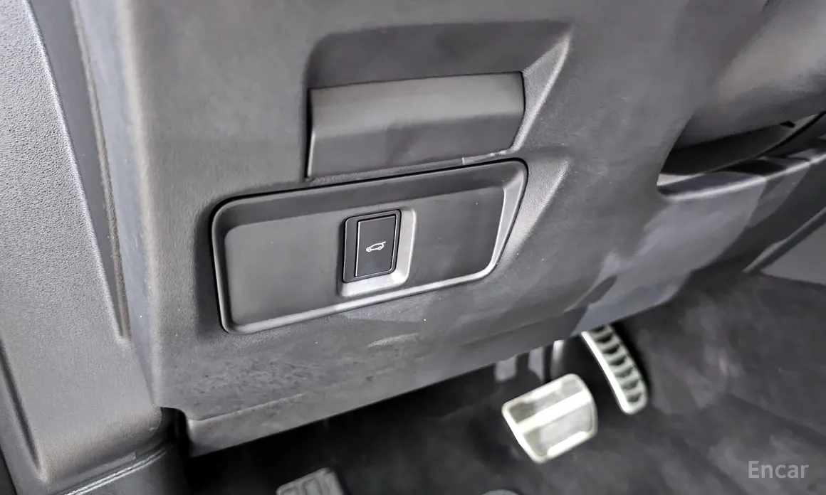 Фото 15 - Land Rover Discovery Sport