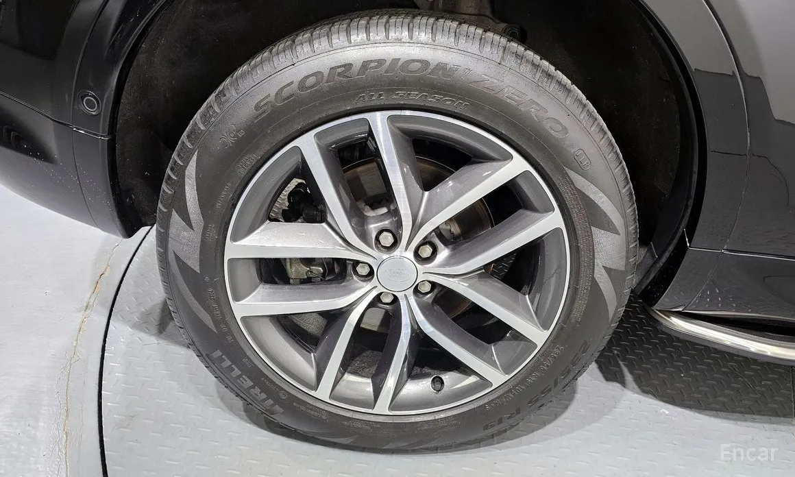 Фото 5 - Land Rover Discovery Sport