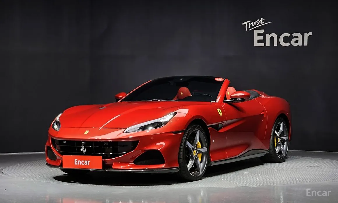 Фото 1 - Ferrari Portofino