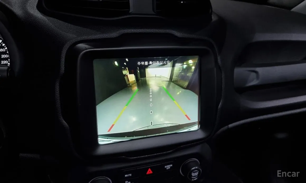 Фото 20 - Jeep Renegade