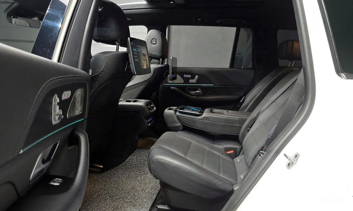 Фото 12 - Mercedes-Benz GLS-Class