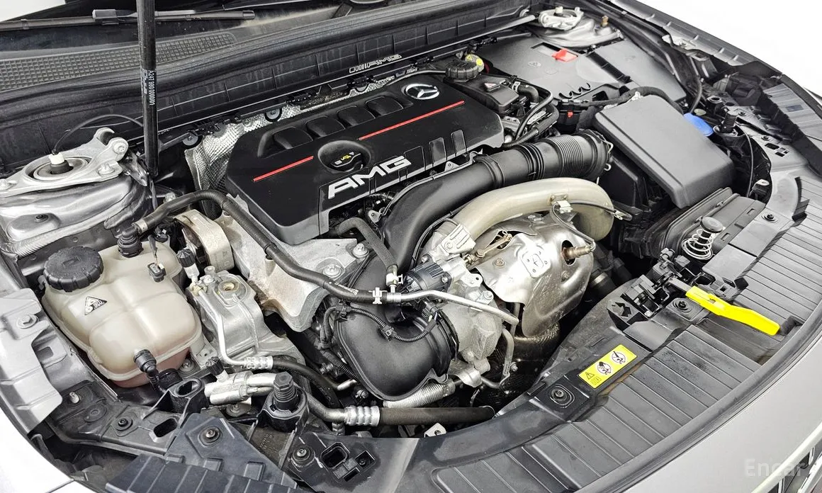 Фото 6 - Mercedes-Benz GLB-Class