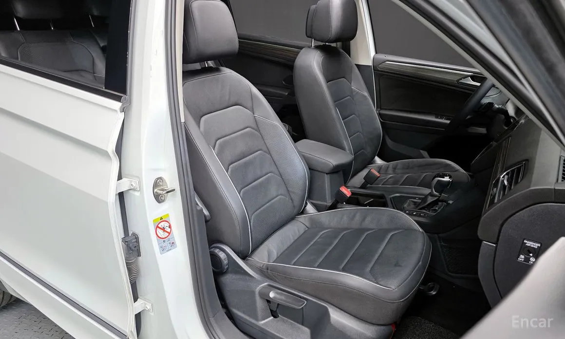 Фото 12 - Volkswagen Tiguan