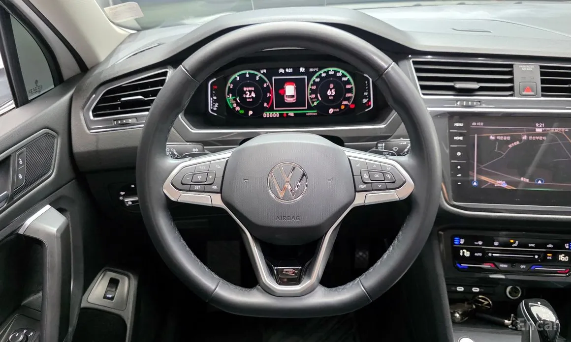 Фото 13 - Volkswagen Tiguan