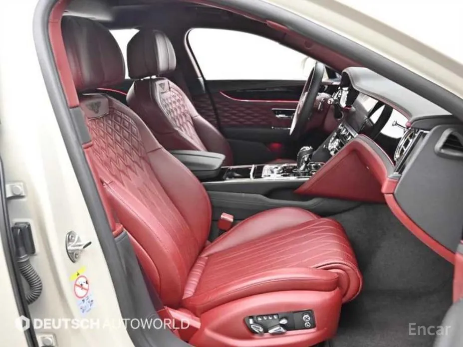 Фото 10 - Bentley Flying Spur