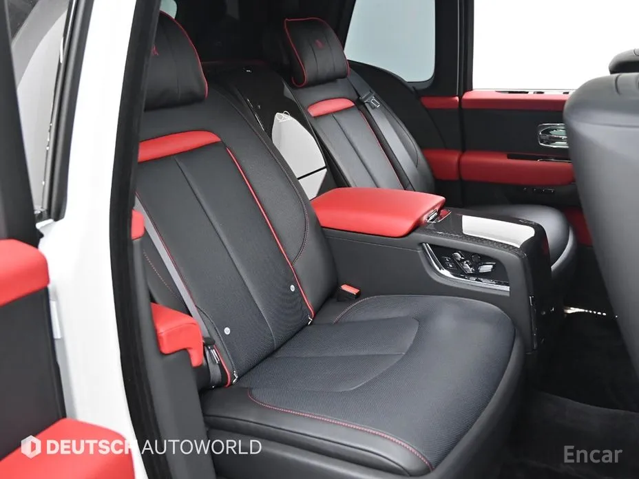 Фото 12 - Rolls-Royce Cullinan