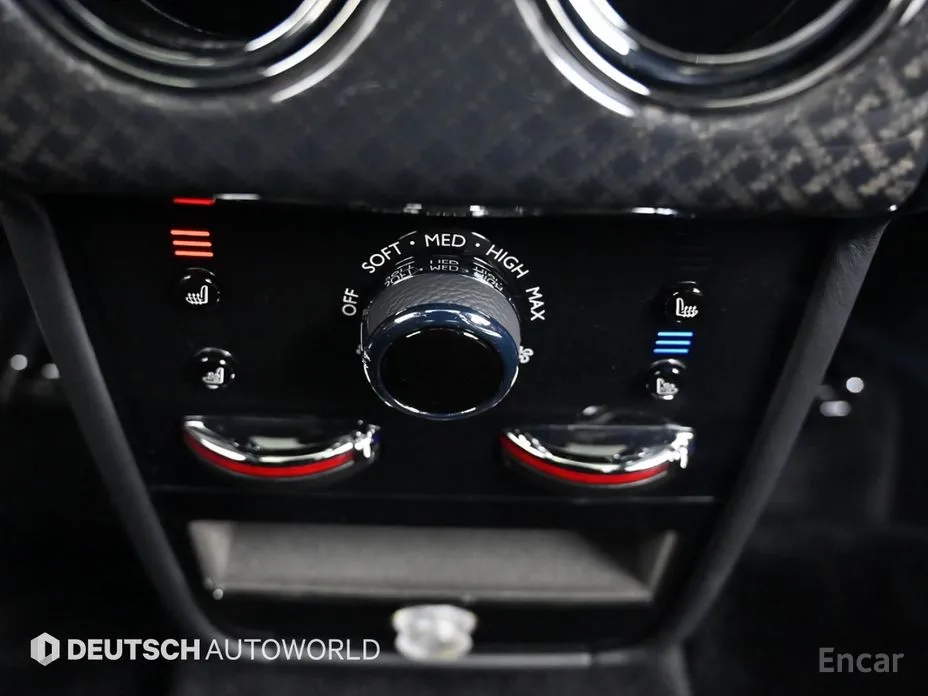 Фото 16 - Rolls-Royce Cullinan