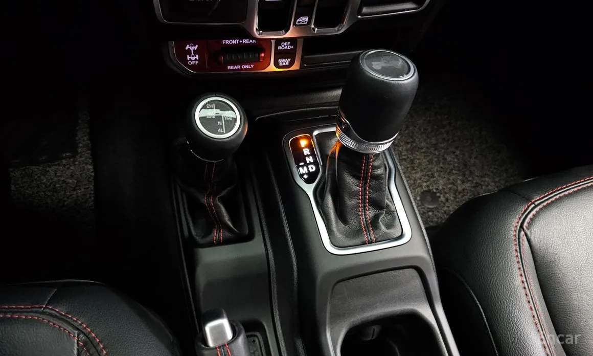 Фото 9 - Jeep Wrangler