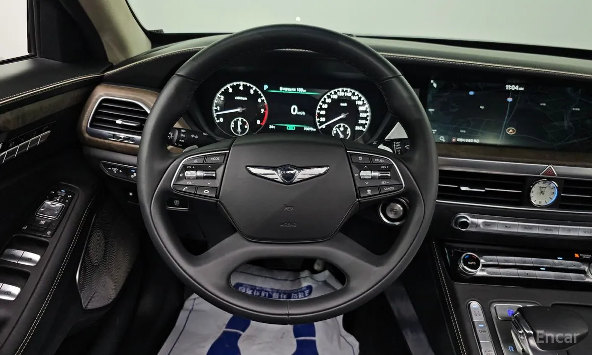 Фото 15 - Genesis G90