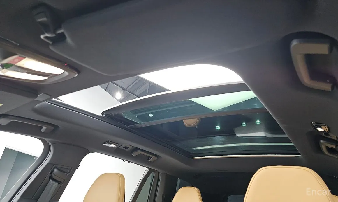 Фото 19 - Volvo XC90