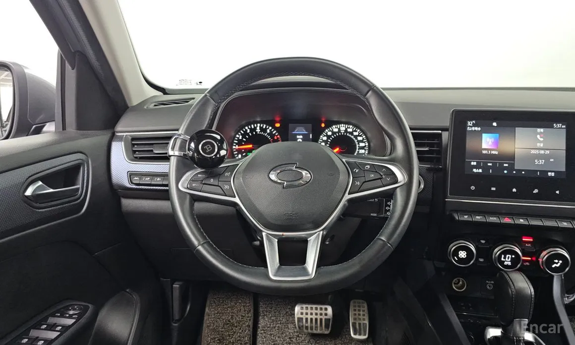 Фото 13 - Renault XM3