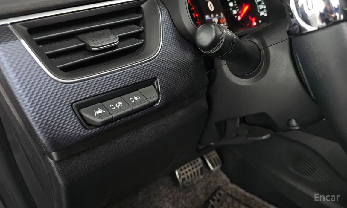 Фото 19 - Renault XM3