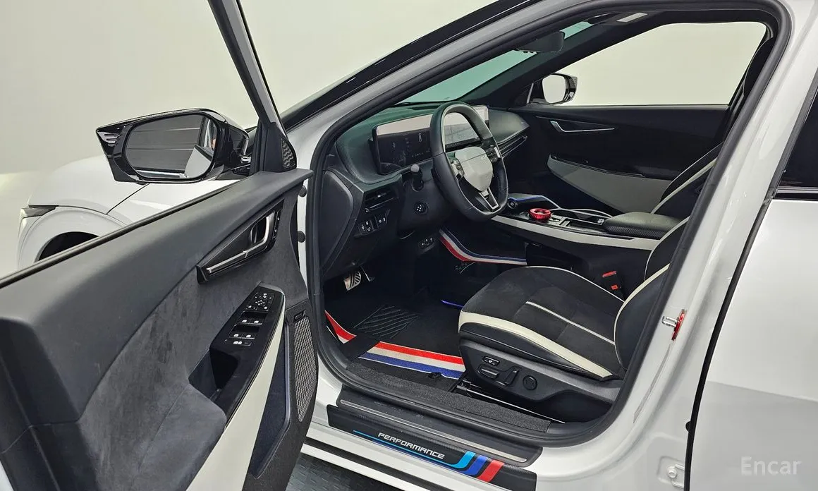 Фото 10 - Kia EV6