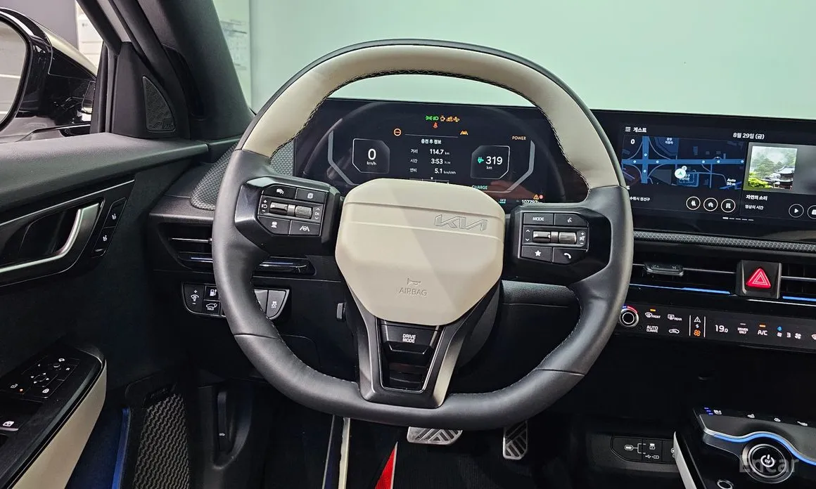 Фото 13 - Kia EV6