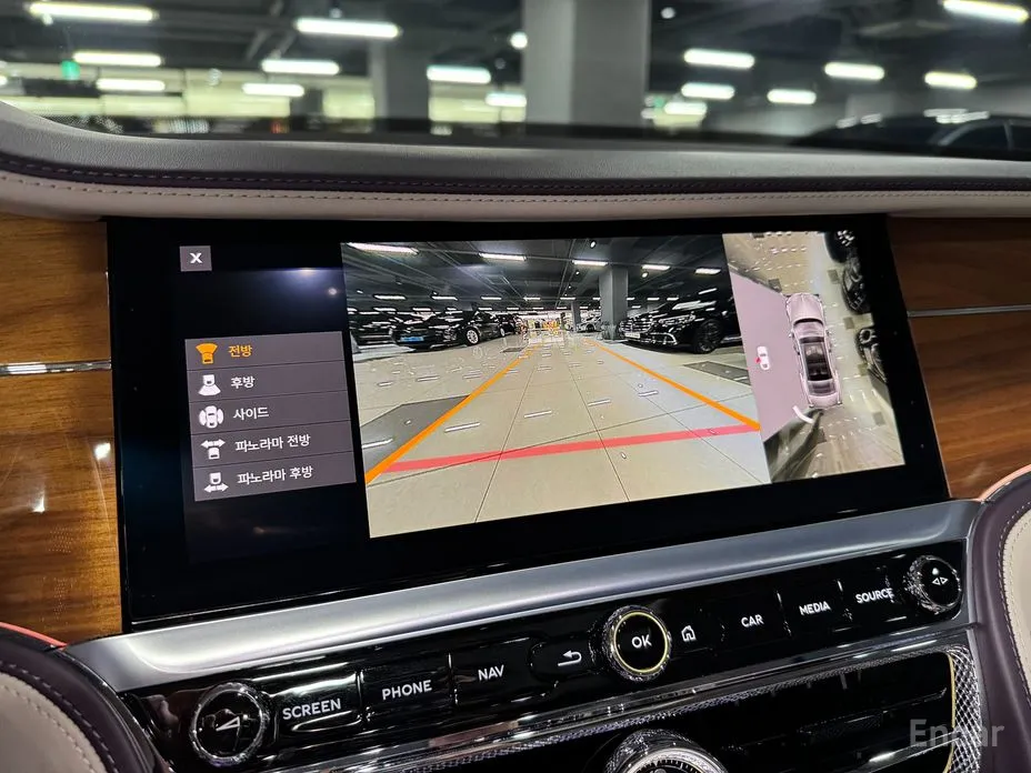 Фото 10 - Bentley Flying Spur