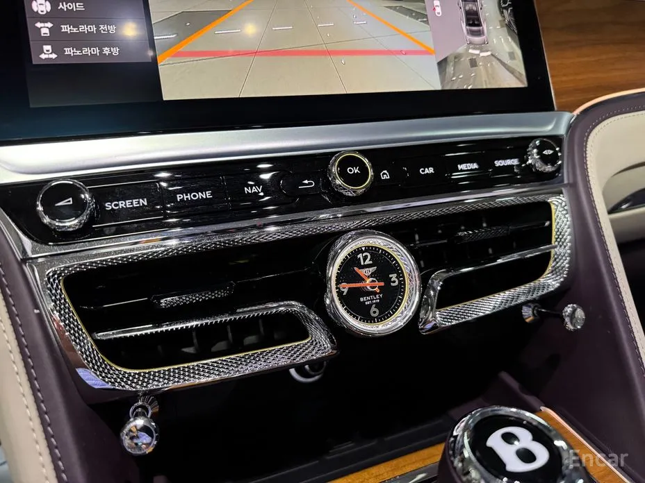 Фото 11 - Bentley Flying Spur