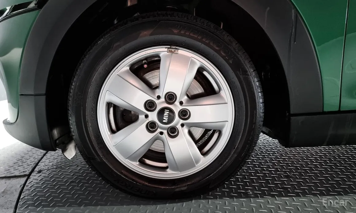 Фото 5 - Mini Cooper