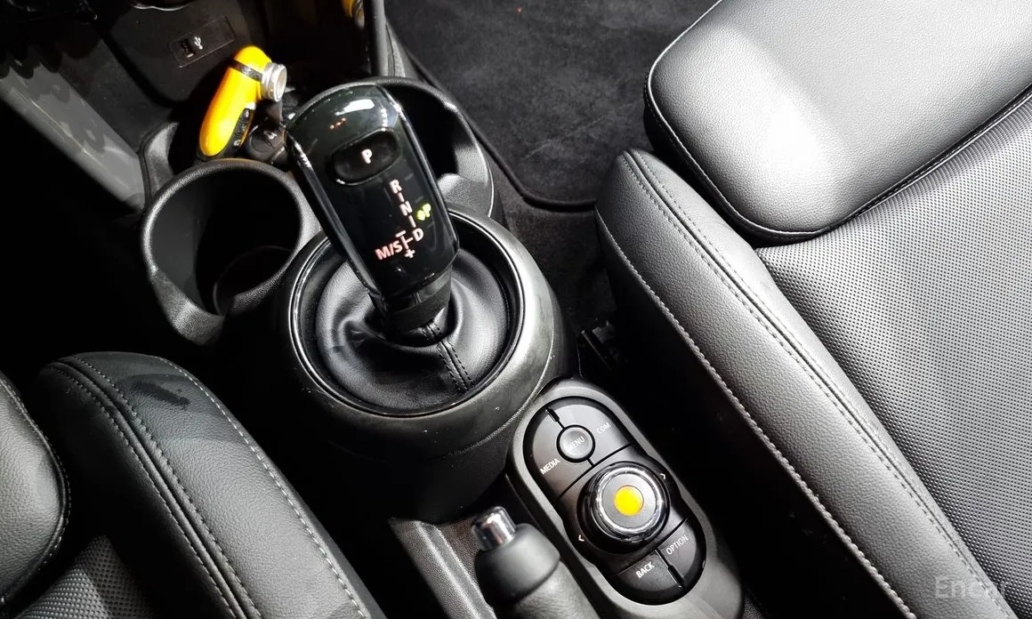 Фото 9 - Mini Cooper