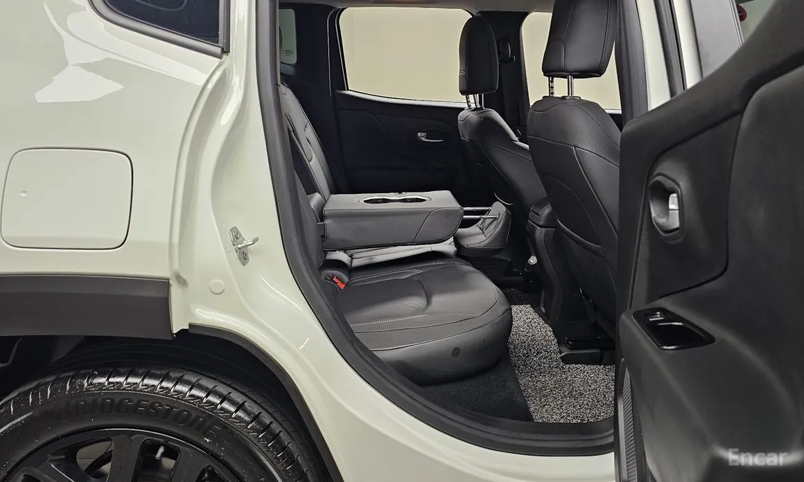 Фото 12 - Jeep Renegade