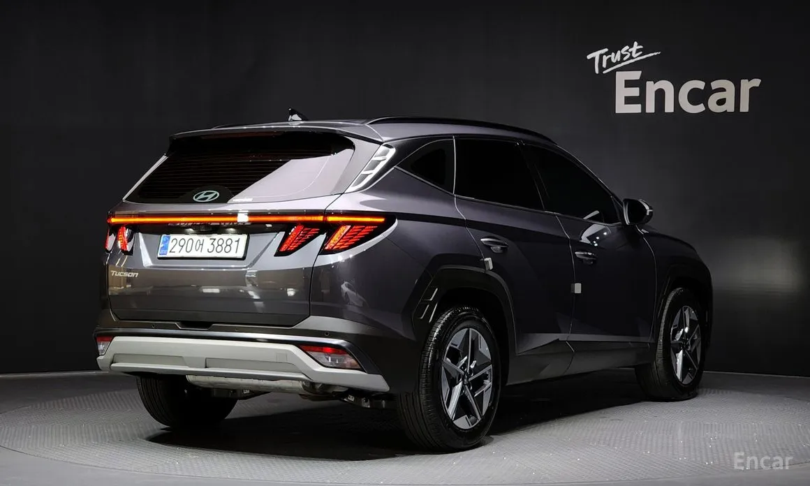 Фото 2 - Hyundai Tucson