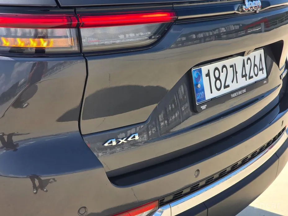 Фото 5 - Jeep Cherokee