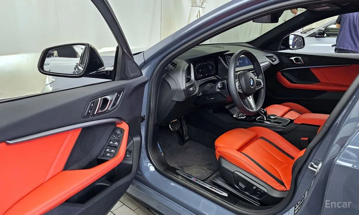 Фото 10 - BMW 1 Series