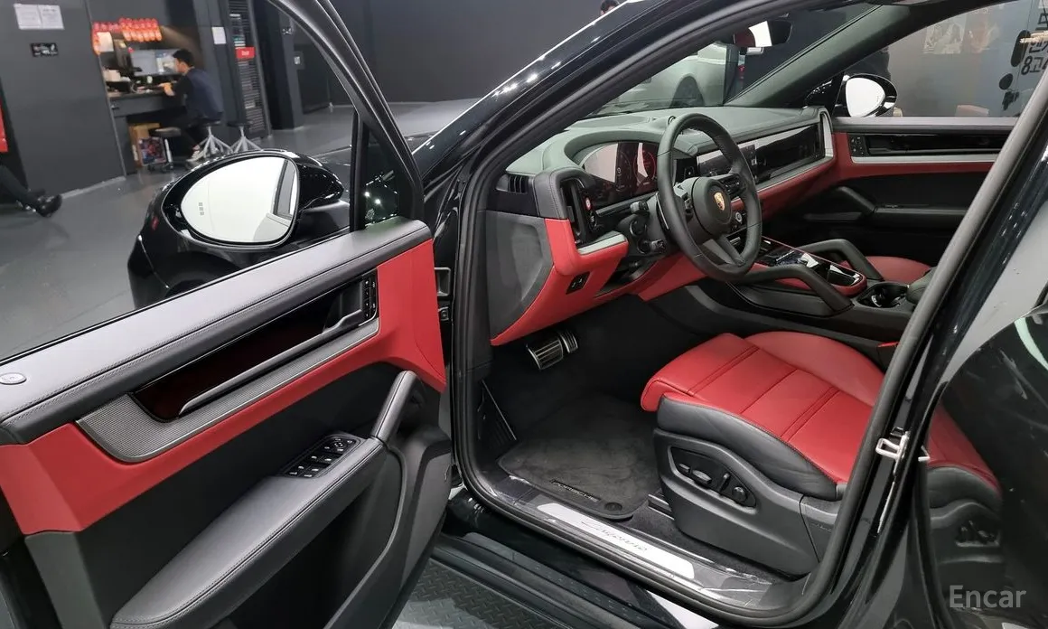 Фото 11 - Porsche Cayenne