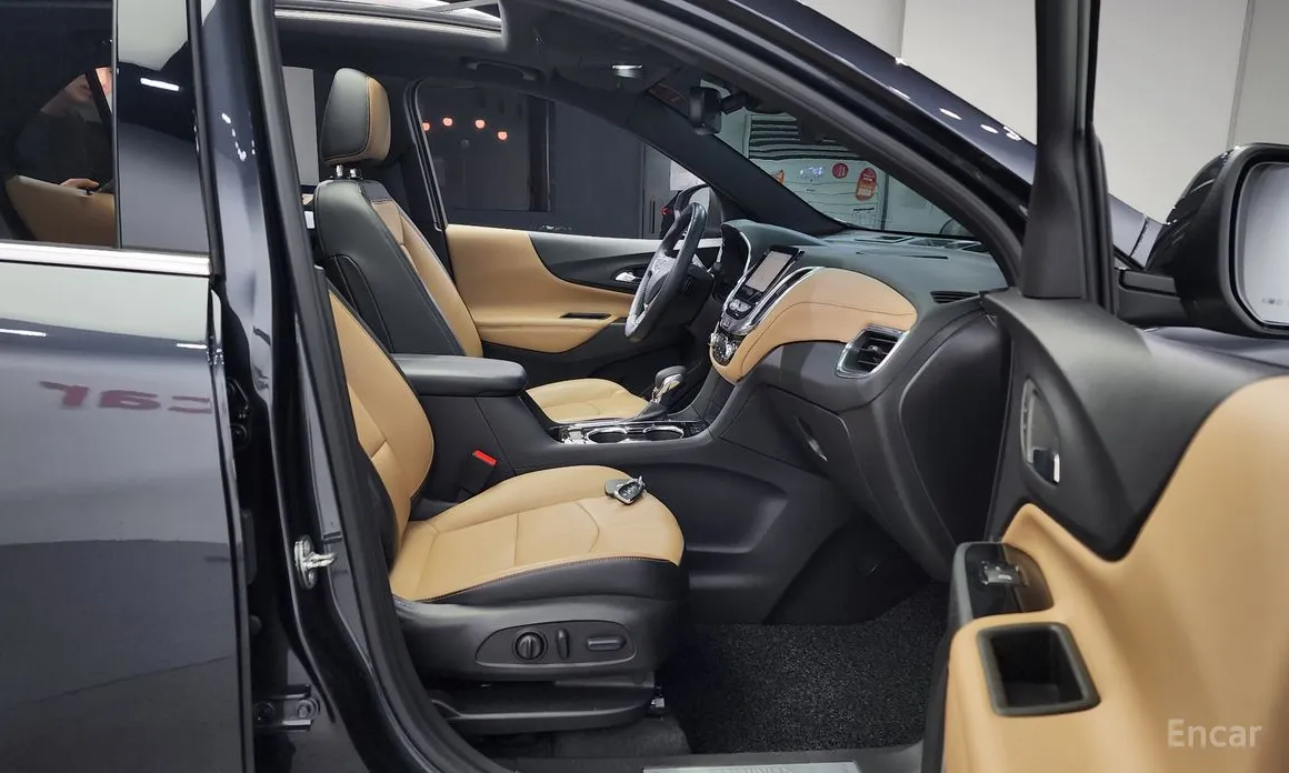 Фото 12 - Chevrolet Equinox