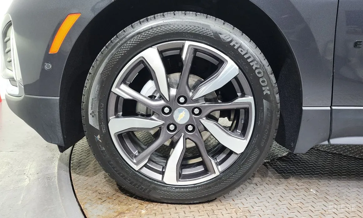 Фото 5 - Chevrolet Equinox