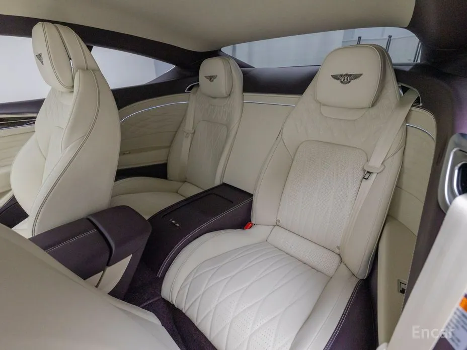 Фото 12 - Bentley Continental GT