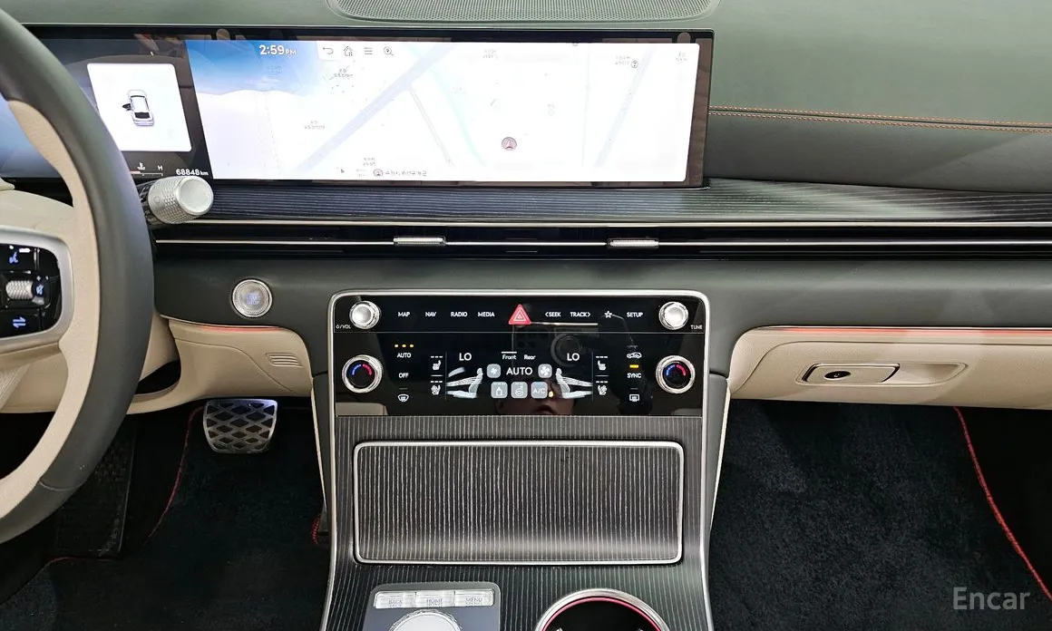 Фото 14 - Genesis GV80