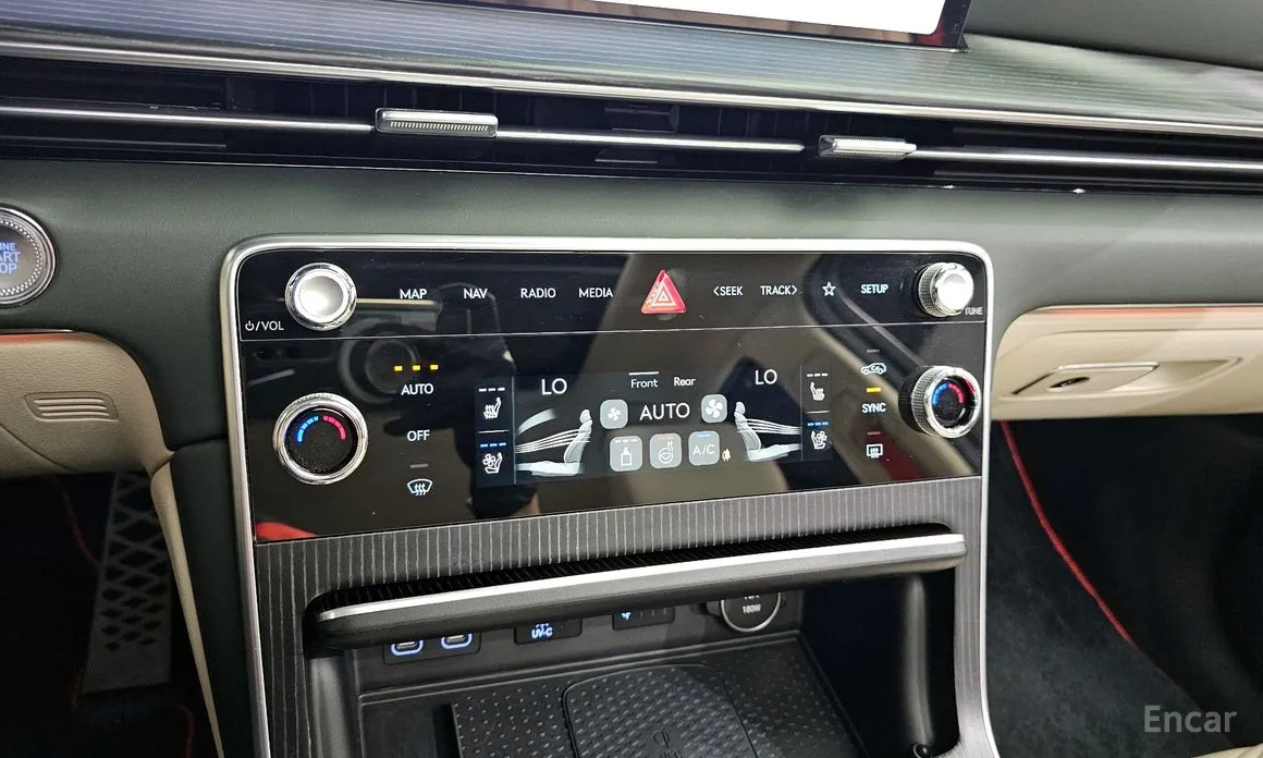 Фото 17 - Genesis GV80