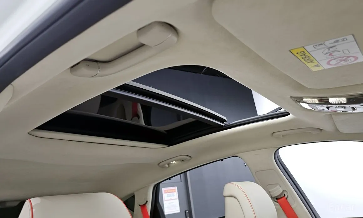 Фото 19 - Genesis GV80