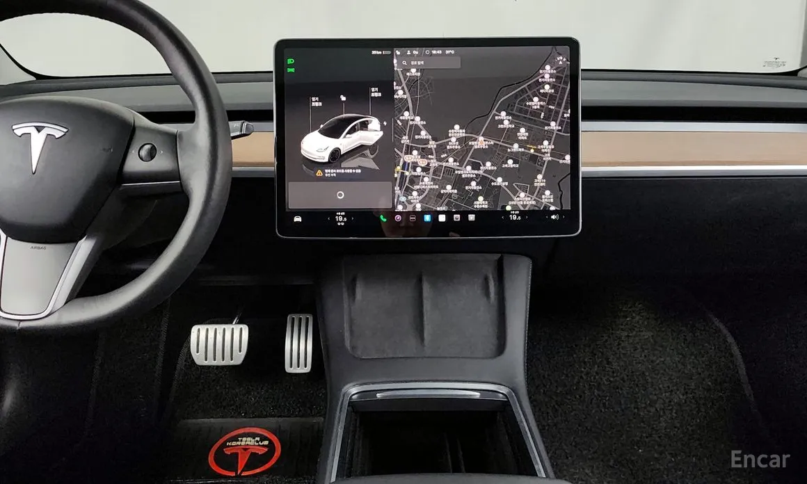 Фото 14 - Tesla Model 3