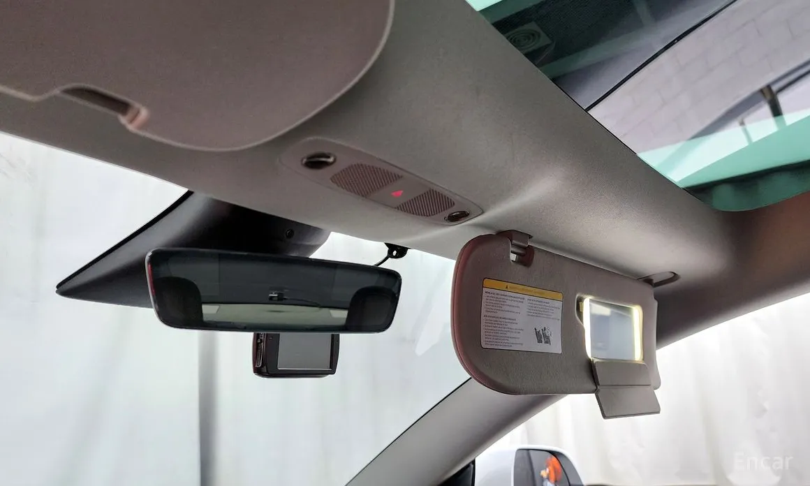 Фото 17 - Tesla Model 3