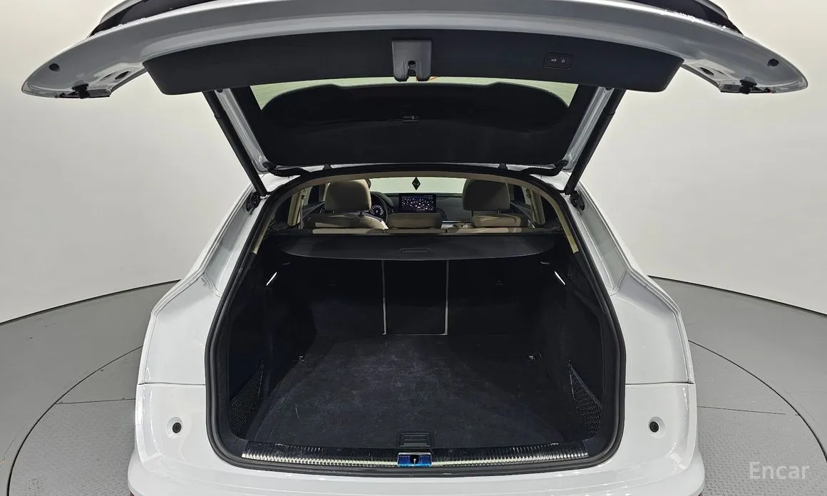 Фото 20 - Audi Q5