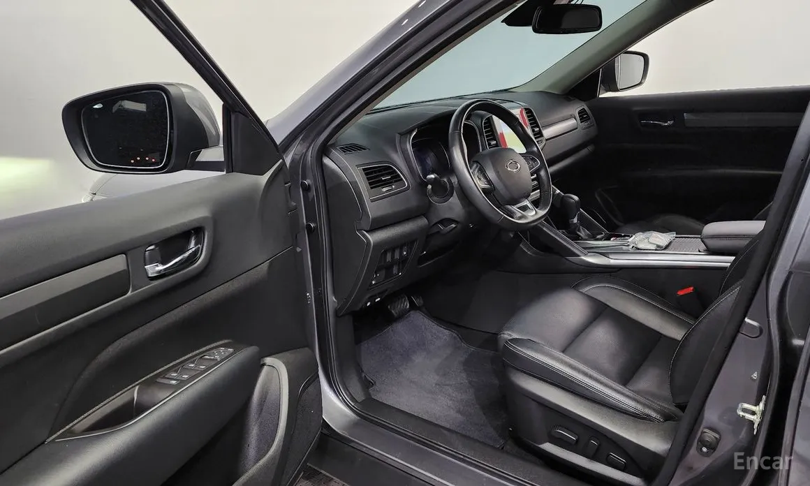 Фото 10 - Renault QM6