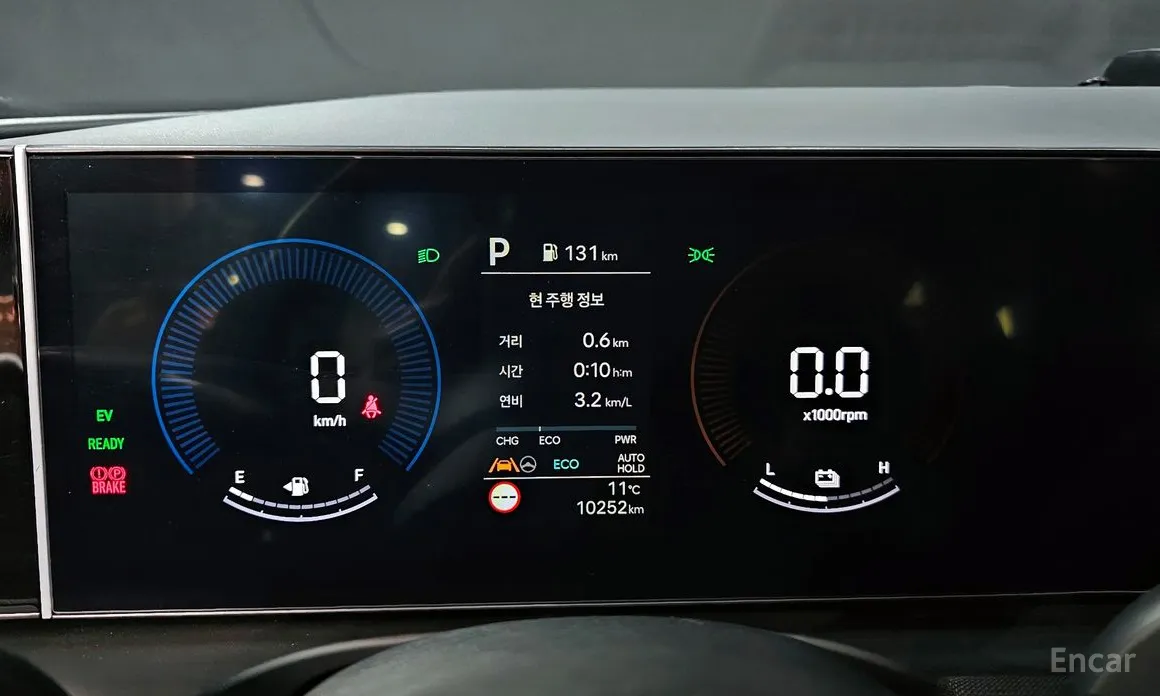 Фото 8 - Hyundai Tucson