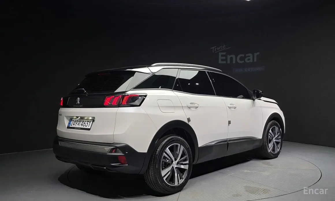 Фото 2 - Peugeot 3008