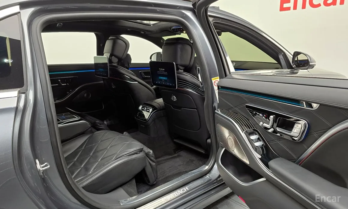 Фото 12 - Mercedes-Benz S-Class