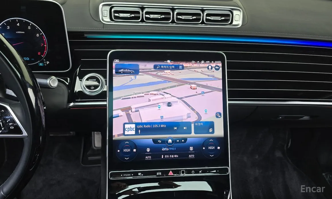 Фото 14 - Mercedes-Benz S-Class