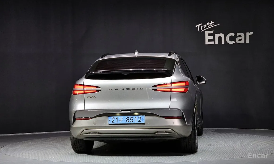 Фото 4 - Genesis GV60