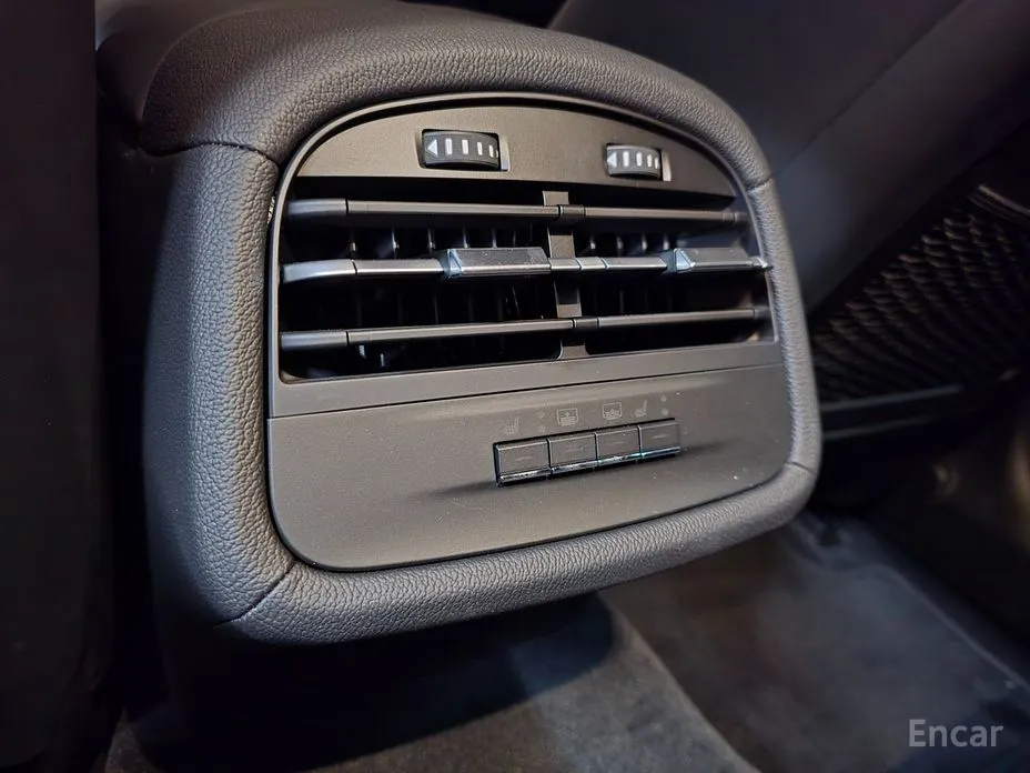 Фото 12 - Maserati Ghibli