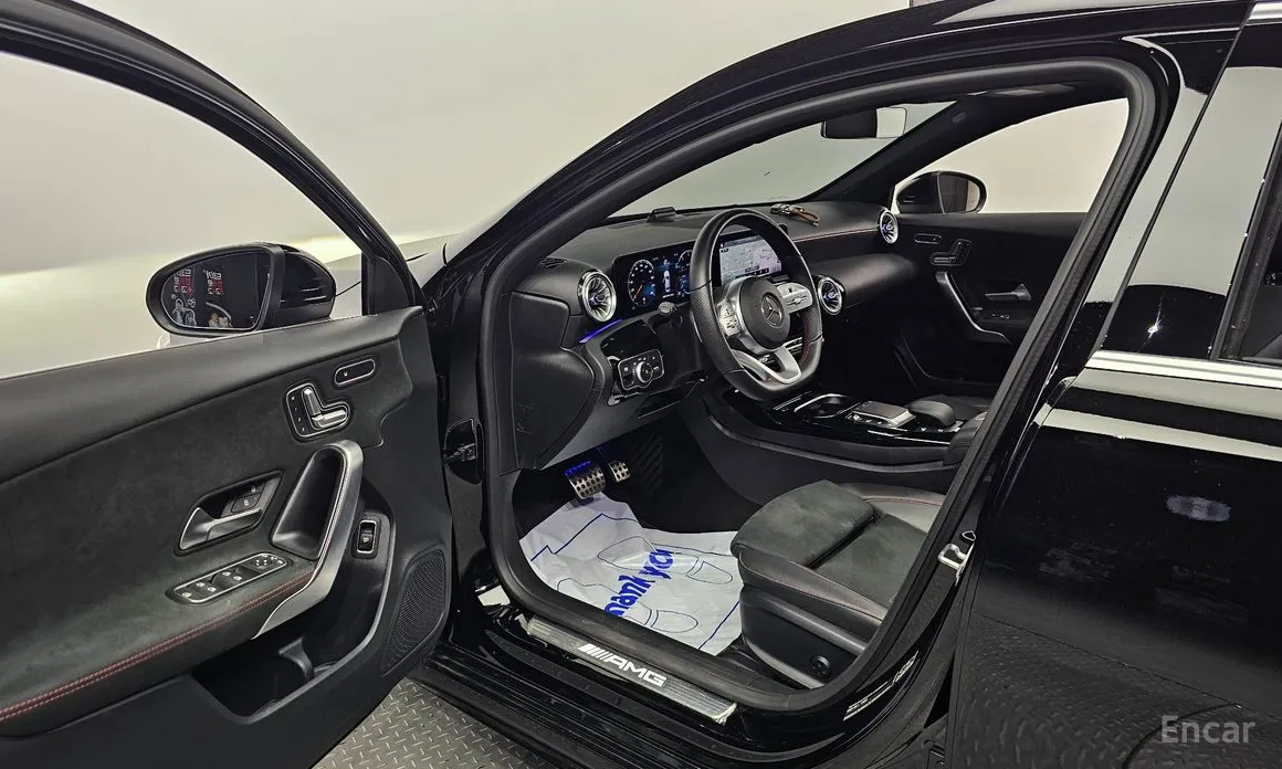 Photo 10 - Mercedes-Benz A-Class